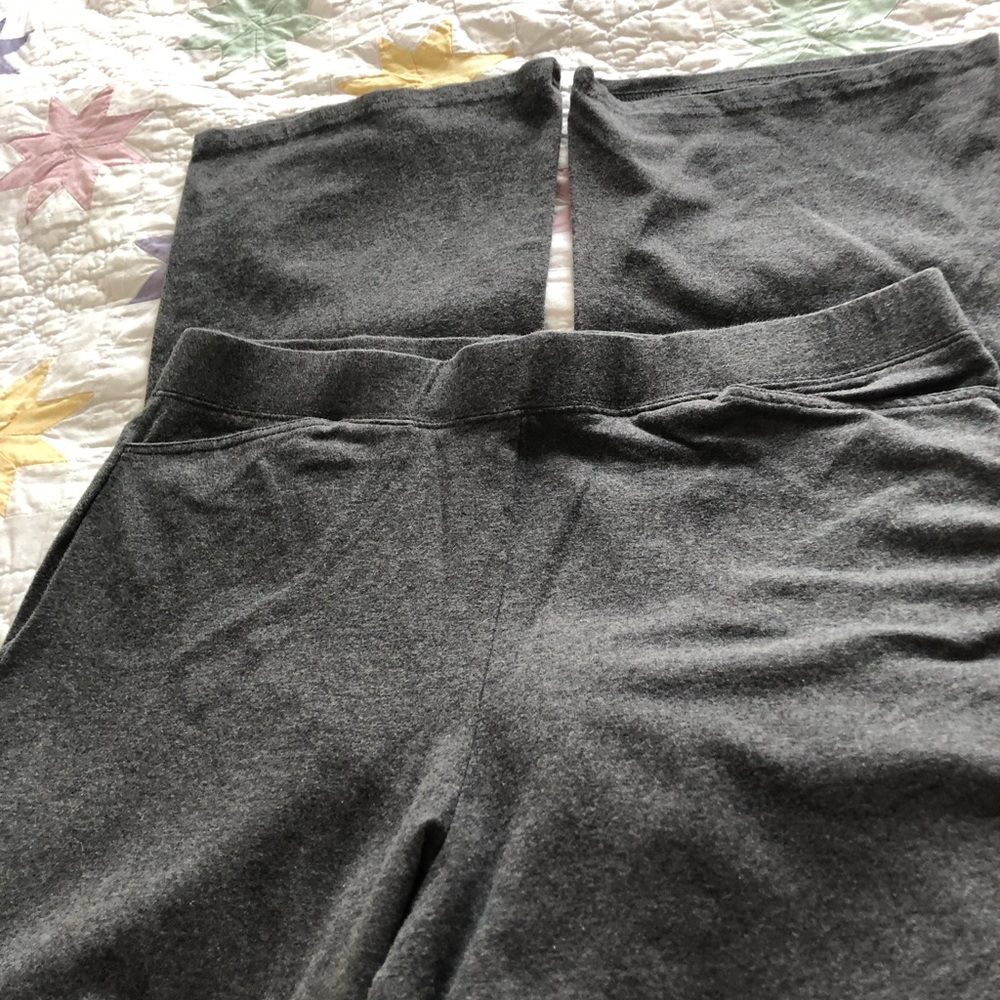 White Stag pull on knit slacks